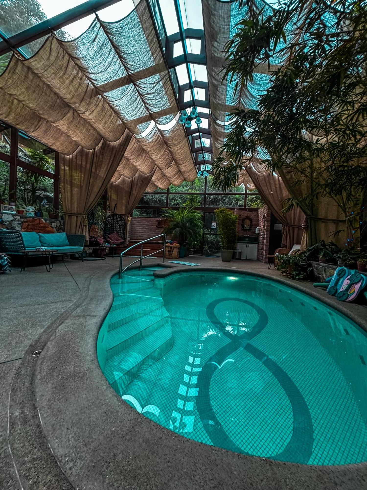 Twelve Hummingbirds Andes Retreat Hotel Paute Exterior photo